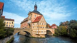 Das Alte Rathaus ist Wahrzeichen von Bamberg