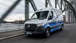 Mercedes e-Sprinter Transporter mit Elektroantrieb