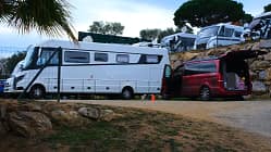 Pössl Campstar kompakter Campervan Campingplatz