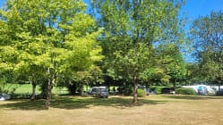 Camping de l'Ile Chambod - Stellplatz