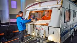 Wasserschaden am Caravan reparieren