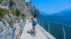 Gardasee, Radweg-Stück bei Limone Gardasee, Radweg-Stück bei Limone