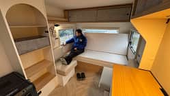 LMC e:dero 470 K (2025) Sofa im Bug