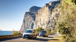 f_VW California Ocean Straße