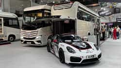 Morelo mit Porsche