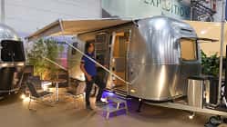Airstream World Traveler RB22, Wohnwagen, Caravan Salon