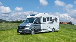 Knaus Sky TI 700 DEG, Teilintegrierter, außen Knaus Sky TI 700 DEG, Teilintegrierter, außen