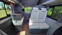 Campingbus, Dreamer Cap Easy, Dreamer, Sitzgruppe, Wohnzimmer Campingbus, Dreamer Cap Easy, Dreamer, Sitzgruppe, Wohnzimmer