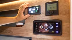 Displays, La Strada Avanti F 40 Jahre Edition, Sondermodell, Gasfrei, Hubbett, Campingbus