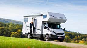 Vorderansicht, Phoenix Maxi Alkoven, Wohnmobil, Camping, Test
