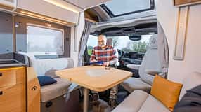 Sitzgruppe, Ahorn Camp TE 740, Wohnmobil, Teilintegriert, Preiswert, Einzelbett