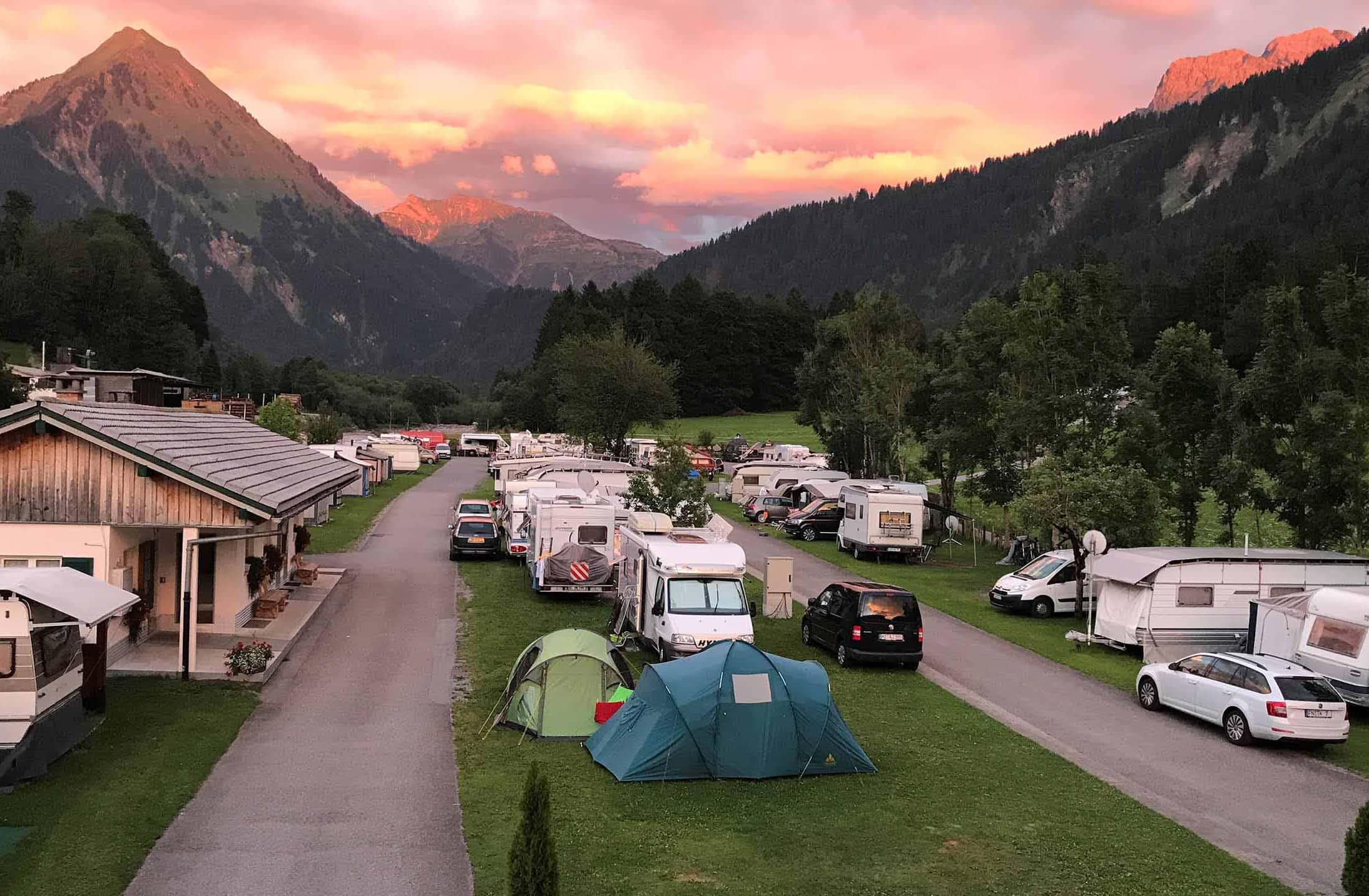 zelt 2 personen mit vorzelt Dachzelt Family 1-4++ Personen Vorzelt überdachter Eingang