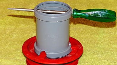 Hilfsaufsatz für Tankverschluss