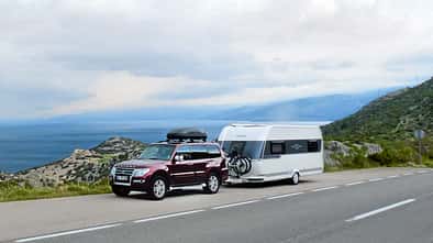 Caravan Hobby De Luxe mit Zugwagen