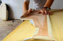 Praxis: Tapeten ausbessern