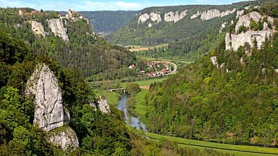 Blick vom Eichfelsen in Irndorf an der oberen Donau