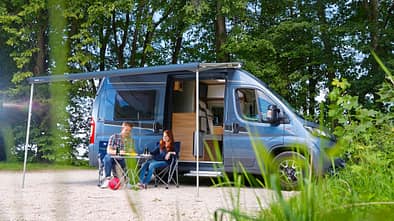 Der erste Campingbus von Carado zeigt in der 5,40 Meter kurzen Variante, wie die Einsteigermarke in diesem Segment künftig mitmischen will.