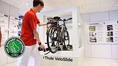 Ab nächstem Jahr bietet Thule einen Fahrradträger für die Heckgarage an.