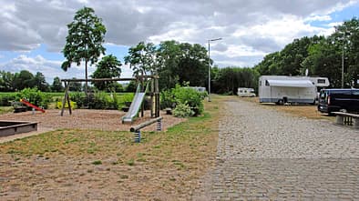Wohnmobil- und Caravanstellplatz Ströher Lokschuppen