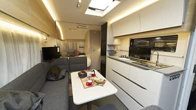 Adria Adora 613 PK (2021)