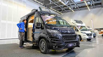 Bravia Swan 599 (2021)