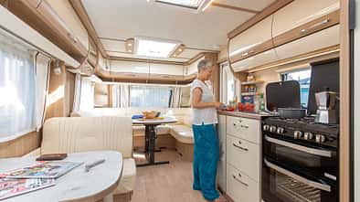 LMC Exquisite VIP 685 (2022)