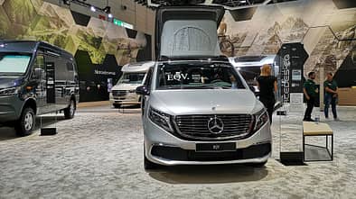 E-Campervan Mercedes-Benz EQV mit Sortimo-Ausbau
