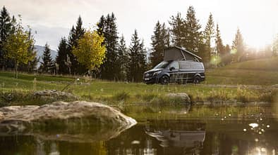 Mercedes Benz Advertorial