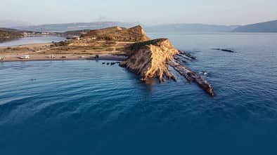 Albanien