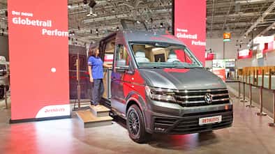 VW Crafter, Campingbus, Außen, Caravan Salon