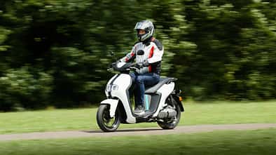 Yamaha NeoÕs Test f