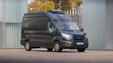 Vantourer Ford 600 D (2024) f