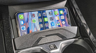 BMW 2er Gran Coupé, Smartphone-Ladeschale