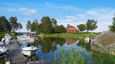 Fischerdorf, SchŠrenkŸste, Boote, Bucht, HŠuschen, BŠume, Himmel