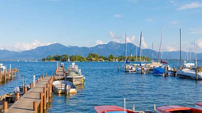 Hafen, Schiffe, Steg, Insel, Berge, See, Horizont