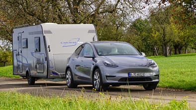 Tesla Model y (2025) Test