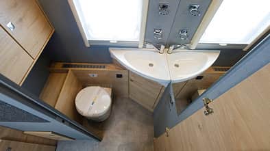 umfrage, bad, wohnmobil Dethleffs Family XL