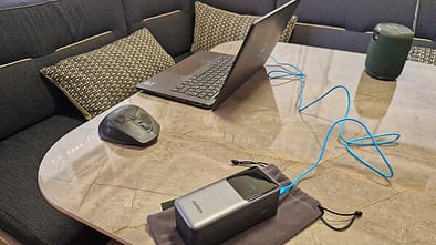 Ugreen, Powerbank, Laptop, Maus