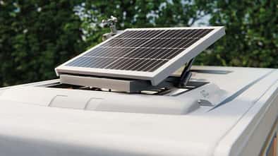 Hepa Sunseeker 200 Solarmodul für Wohnmobile richtete sich nach Sonne aus