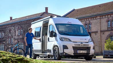 Vorderansicht, LMC Innovan Pure 600, Campingbus, Querbett, unter 50.000 Euro