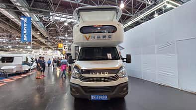 Van Gogh RV aus China auf dem Caravan Salon 2025
