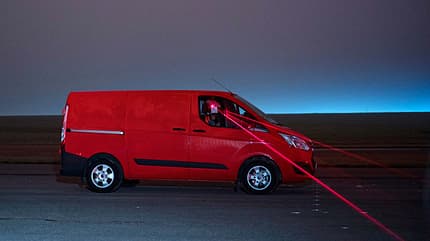 Vergleichstest, Transporter, VW T6, Mercedes Vito, Ford Transit Tag-und-Nacht-Einsatz bei der Sichtfeldmessung