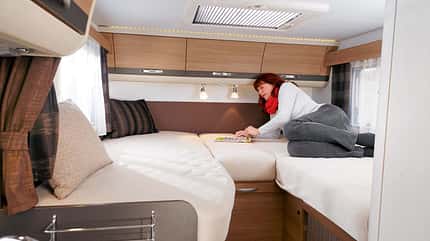 Supercheck, Adria Compact, Teilintegrierte, Van-Klasse, Einzelbetten Bettenaufstieg beim Adria Compact
