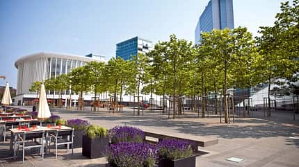Das besondere Ziel, Luxemburg, Kirchberg Der moderne Kirchberg ist der dritte Teil der Stadt.