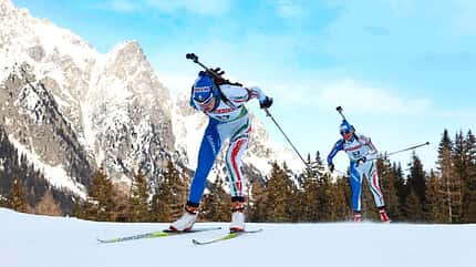 Mobil-Tour, Südtirol und Trentino, Im Herz der Dolomiten, Biathleten, Antholzer Tal Die Biathleten sind im Antholzer Tal unterwegs