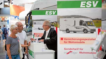 PRO112015, Versicherung, Messe, Caravan-Salon Messen sind günstig um sich über Versicherungen zu informieren.