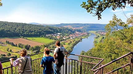Reise, Mobil-Tour, Niedersachsen, Weser Weser-Skywalk zwischen Beverungen und Bad Karlshafen
