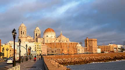 Reise, Spanien, Andalusien, Atlantik Kathedrale von Cádiz, erbaut zwischen 1720 und 1838