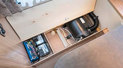 Dauertest Eriba Feeling 430 Eriba Feeling 425 4-kW-Combi-Heizung