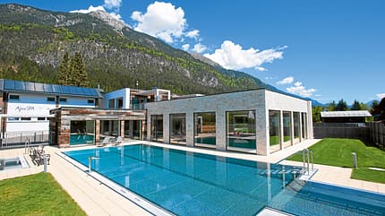 Campingplatz des Monats, Camping, Campingplätze, Österreich, Kärnten, Spa, Freibad Echter Wellness-Tempel: Das Alpin-Spa neben dem Freibad bietet allen erdenklichen Luxus.